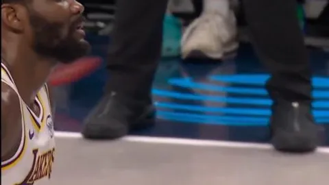 大乐透期号专家推荐：精准分析猛龙尼克斯对决